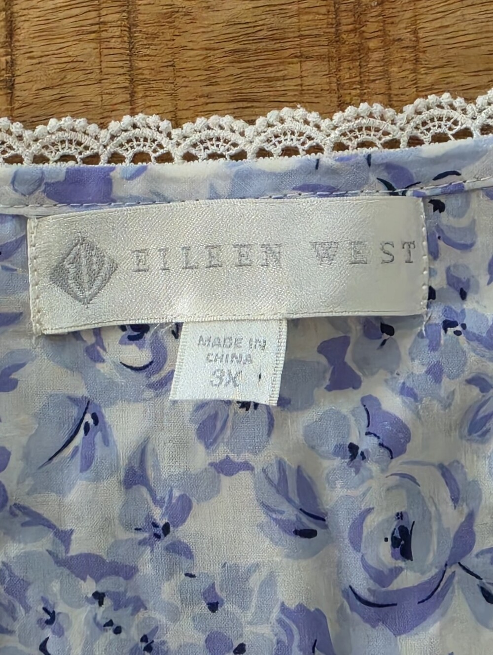 Eileen West floral sweetheart neck nightgown Size 3X - Picture 11 of 16